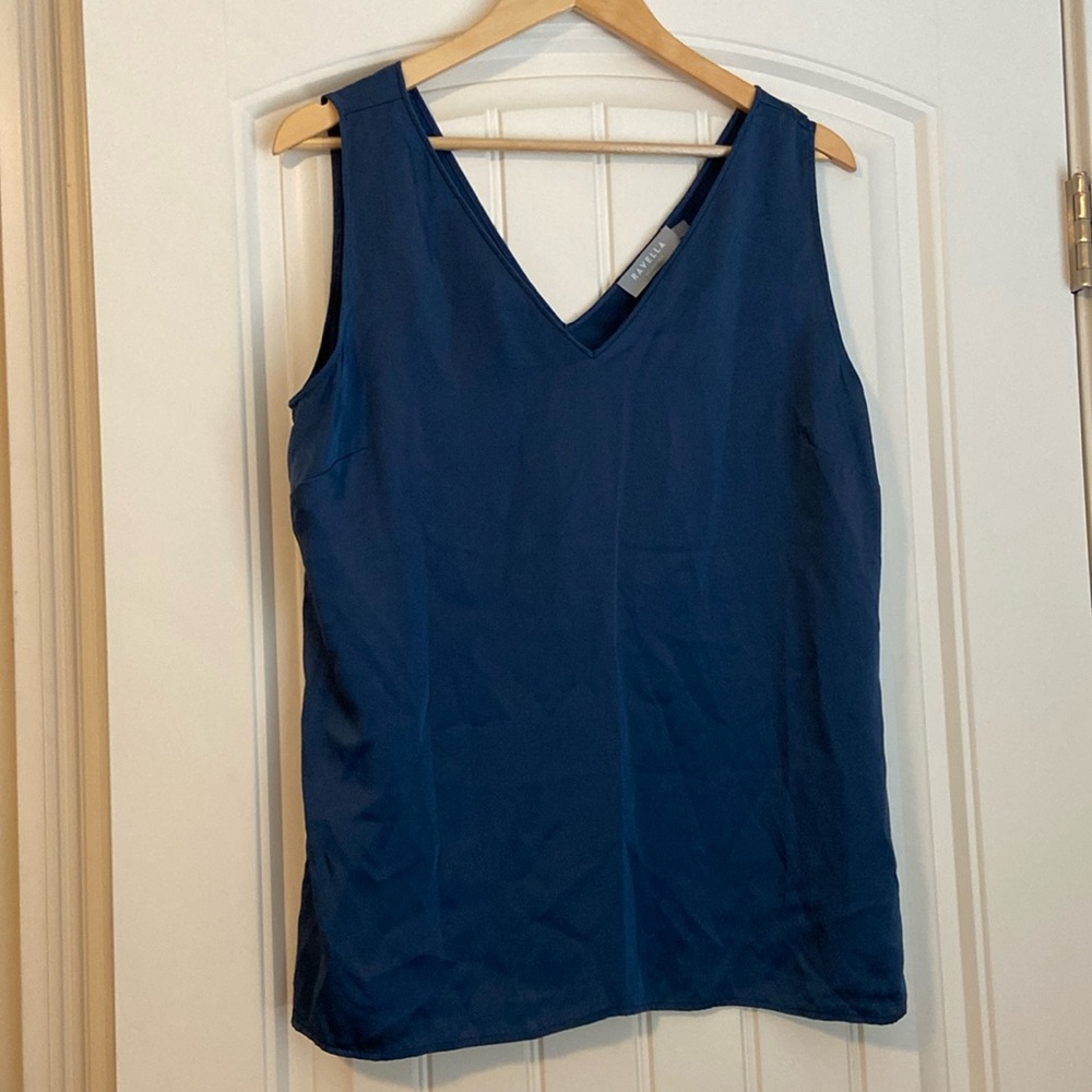 Ravella Silk V-Neck